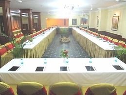 Hotel Ritz Plaza
