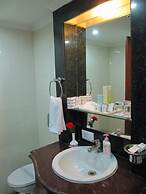 Hotel Ritz Plaza