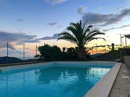 Hotel Vatluna