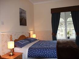 Bank Guest House