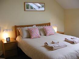 The Lowfield Inn