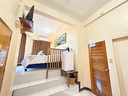 El Galleon Beach Resort Asia Divers