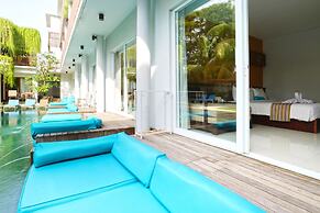 Aquarius Star Hotel