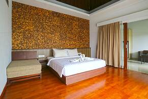 Aquarius Star Hotel