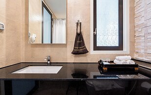 Lani Chiang Mai Hotel