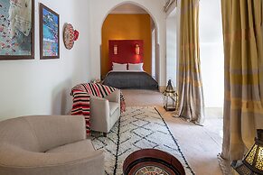 Riad Talaa12