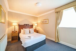 The Atherstone Red Lion Hotel