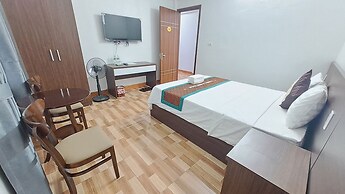 Family Transit Hotel
