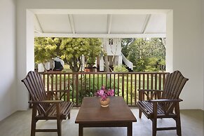 Palm Beach Inn and Sea Shells Cabanas