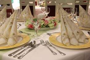 Hotel & Restaurant Park Cafe ISA