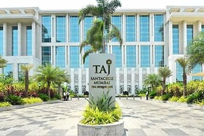 Taj Santacruz