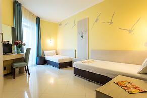 Blue Pearl Hotel