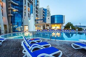 Blue Pearl Hotel