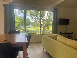 Colonial Bay Motel and Cottages