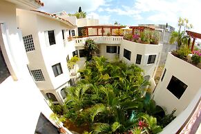 Royal Palms by Bric
