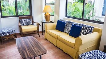 Royal Palms by Bric