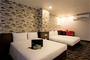 Hotel 6 - ZhongHua