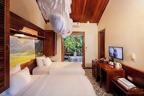 Mua Caves Ecolodge