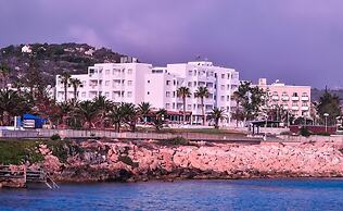 Astreas Beach Hotel