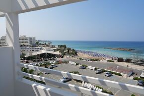 Astreas Beach Hotel