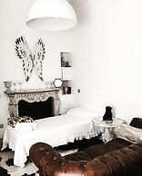 Purple Dog Suites