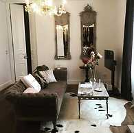 Purple Dog Suites