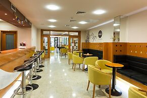 Hotel Tomislavov Dom