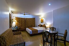 Golf View Hotel & Suites