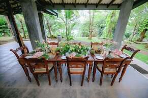 Villa Birdlake