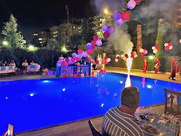 Select Apart Hotel
