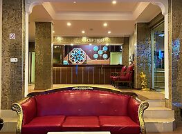 Select Apart Hotel