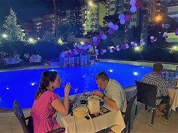 Select Apart Hotel