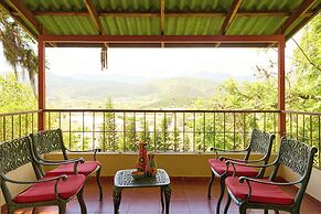 Altocerro Villas Hotel & Camping