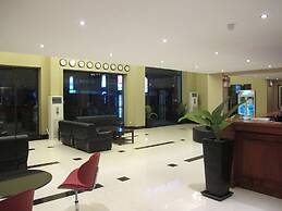 Lux Riverside Hotel & Apartment