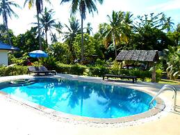 Baan Kuasakul Resort