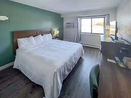 River Bend's Walleye Inn