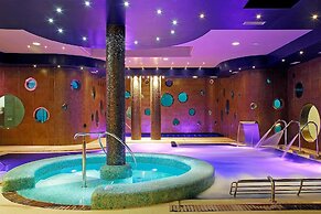 Marylanza Suites & Spa