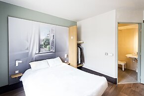 B&B HOTEL Angers 2 Université