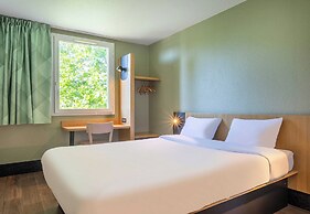 B&B HOTEL Toulon Ollioules