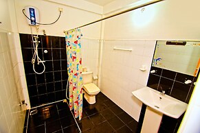 Thilaka City Hotel