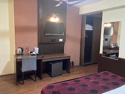 Maya Inn