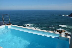 Head over Hills Luxury Retreat