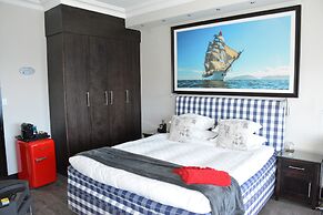 Head over Hills Luxury Retreat