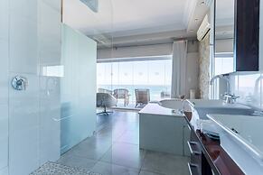 Head over Hills Luxury Retreat