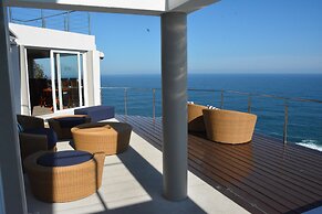 Head over Hills Luxury Retreat