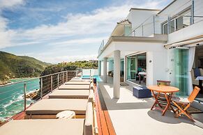 Head over Hills Luxury Retreat