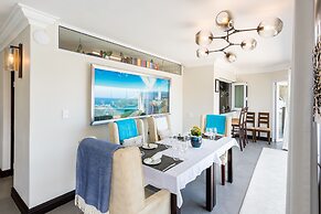 Head over Hills Luxury Retreat