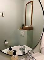 Grettir Guesthouse