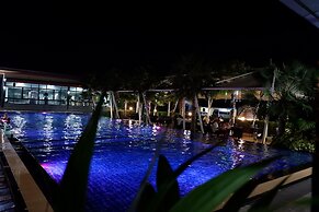 Ray Hotel