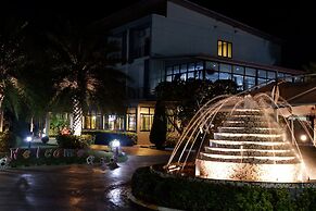 Ray Hotel